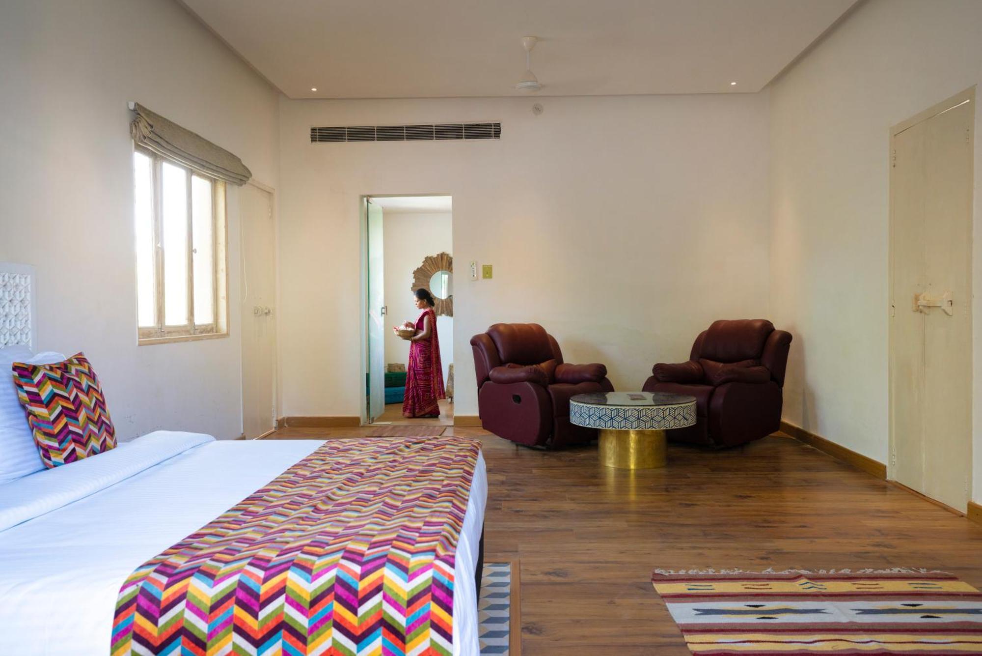 Parijat Private Pool Villa 1, 2 And 3 Bhk Udaipur Exterior foto
